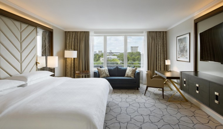 Revamping the Icon - Sheraton Warsaw Hotel Undergoes Major Renovation