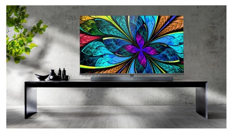 TCL Debuts Expanded Range of AI-Powered 8K TVs at CES 2019