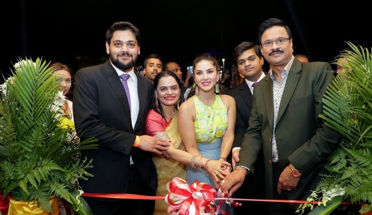 Bollywood Star Sunny Leone Inaugurates Al Adil’s 42nd Outlet Launch at Abu Dhabi