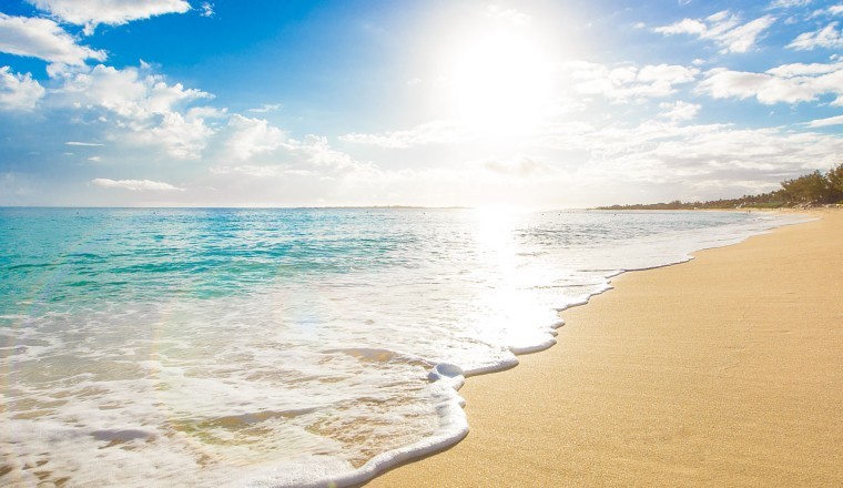 Arab man rescued from drowning in Ajman