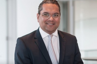 ليساندو إيه جي تختار ليونارد ستارك والدكتور كارل ليسي في لجنتها الأخلاقية