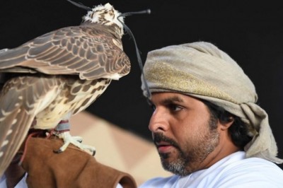Gulf Falconers Rile Up the Second Edition of the King Abdulaziz Falconry Festival