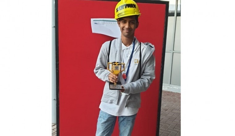 طفل هندي مقيم في الإمارات يفوز بمسابقة فيرست ليغو