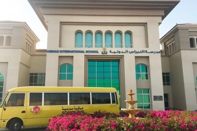 طلاب مدرسة نبراس الدولية بدبي يحظون بتجربة من خارج كوكب الأرض