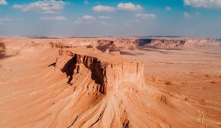 شركة "اتكنز"، عضو في مجموعة "إس إن سي-لافالين"، تحصل على عقد خدمات استشارية للتصميم الرئيسي لمتنزّه "6 فلاجز القدية" في المملكة العربية السعودية