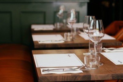 How to open a Restaurant in UAE? All You Need to Know.