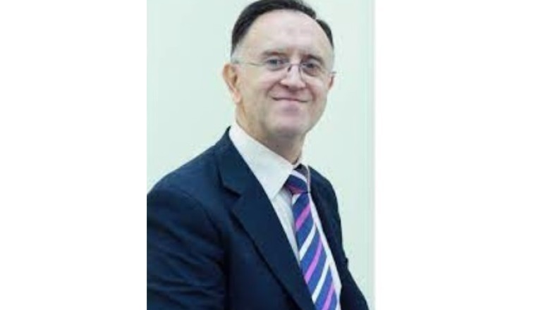 E-commerce Sector to Boost Cosmetic and Skincare Market Growth