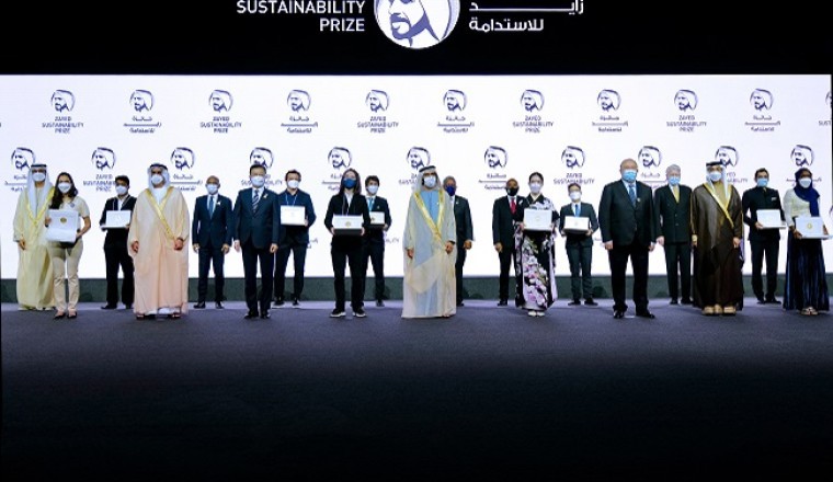 Mohammed bin Rashid honours 10 Winners of 2022 Zayed Sustainability Prize