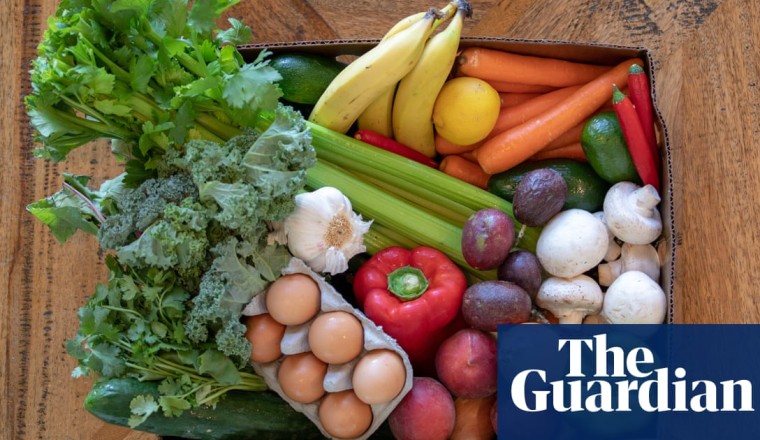 Vegetarians have 14% lower cancer risk than meat-eaters, study finds