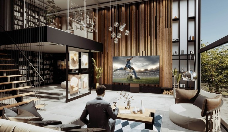 AN IMMERSIVE VIEWING EXPERIENCE THIS FOOTBALL SEASON