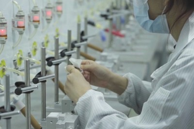 إيلف بار (ELFBAR) تطلق تحذيراً في أعقاب تحقيقها في مصانع السجائر الإلكترونية المقلّدة