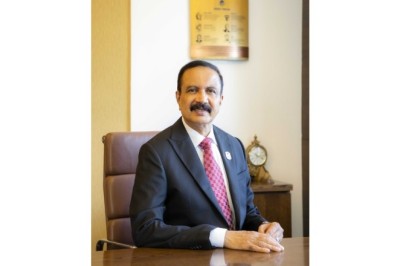 ارتفاع حصة عائلة الدكتور موبين في شركة أستر دي إم هيلث كير بنسبة 4% بشرائها أسهم بقيمة 207 ملايين درهم