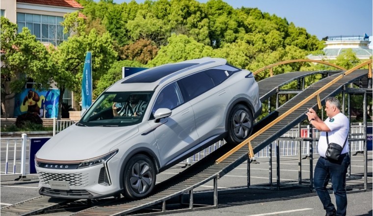 EXEED تستضيف فعالية ضخمة لتجربة قيادة أحدث مركباتها