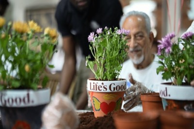 دعماً للمجتمعات المحلية واحتفاءً بمبادرة 