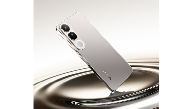 vivo Unveils V40 Lite with Stunning Titanium Silver Finish and AI-Powered Aura Light