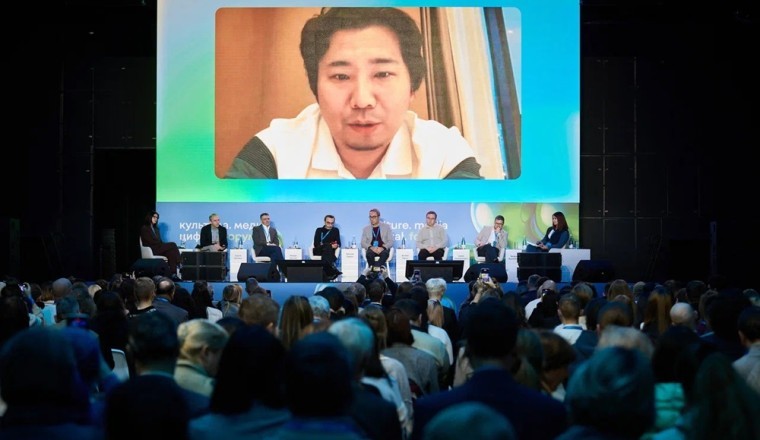 Luc Besson on Moscow: "This city is simply stunning," and other highlights from the inaugural international forum “Culture. Media. Digital”