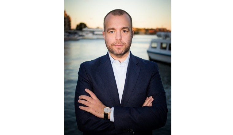 شركة فاي جريد ومقرها الإمارات تعلن عن تعاونها مع "فويس كوم" ومايكروسوفت لإطلاق منصة لرقمنة المتاجر في الولايات المتحدة