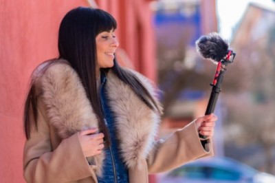 ASMR Videos So Satisfying It’s Basically Therapy