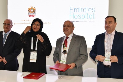 Ministry of Community Development Signs Agreement with Emirates Healthcare Company to Support the Elderly in the UAE